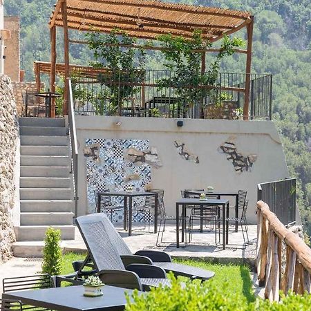 Il Giardino Dorato Villa Майори Екстериор снимка